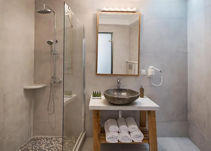 Altemar * Fira (Santorini)