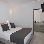 Altemar Daire Fira (Santorini)